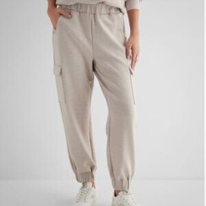 Express High Waisted Luxe Lounge Cargo Joggers Women’s Size XL  Ankle (0-2)